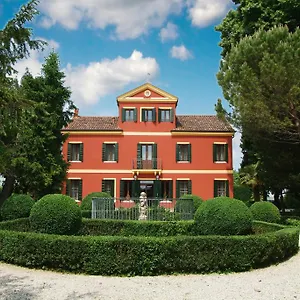 https://locanda-da-piero.hotelinveneto.com